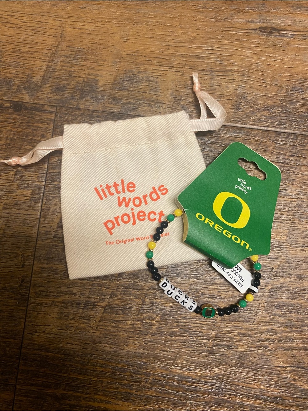 NWT Little Words Project University of Oregon Ducks Bracelet Size M/L